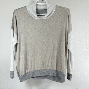 Karen Kane Gray and Cream Ribbed Knit Sweater